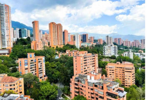 Apartaestudio en el poblado cerca a Povenza 240
